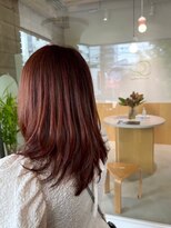 ワッカ(wacca)&nbsp;ロング　レイヤーカット　ピンクベージュ　サラツヤ