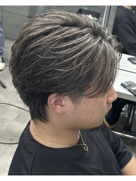 イーラ(era) フェザーショートパーマ/メンズ/刈り上げ/眉毛/ツイスト
