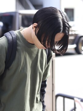 シーズ 栄(sea's) men's line bob