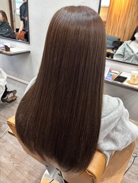 ニコ ヘアリラクゼーション(Nico hair relaxation) 20代30代ナチュラルブラウンシースルーバングストレートロング
