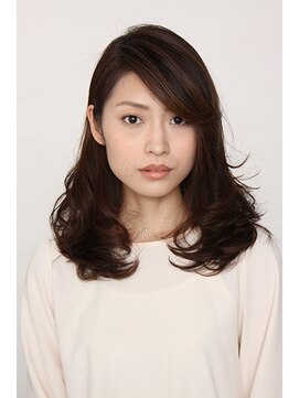 キッカ 松ヶ丘店(CHICCA) フェミニンカール