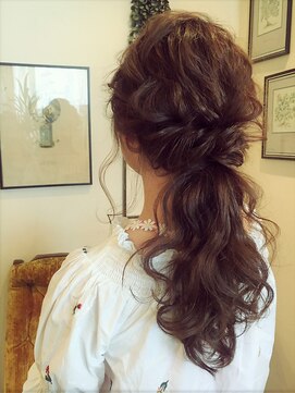 エクー(ECOO) 【       抜け感ローポニー      】