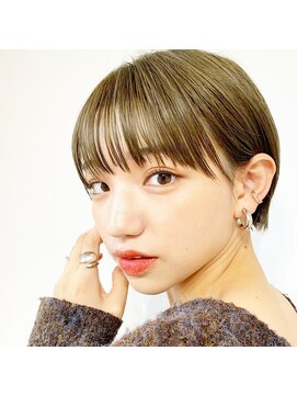 ラナ 渋谷(Lana) 【Chill】小顔になる大人かわいいピンクベージュクールショート