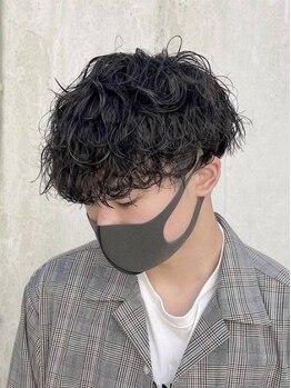 ヘアースペース シック(HAIR SPACE CHIC)の写真/メンズも通いやすい雰囲気が◎手入れのしやすい、ON・OFFきまるスタイルに！メンズ向けMENUも多数ご用意★