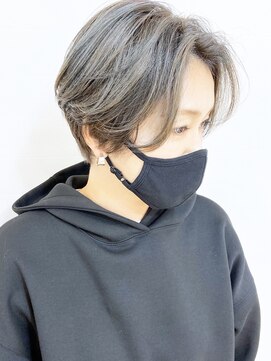 モリオフロムロンドン 松戸店(Morio from London) 【松戸　ムラマツ】大人ショートボブツーブロックアッシュ