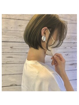 アンレーヴ(UnReve) ショートボブ×ショートハイライト