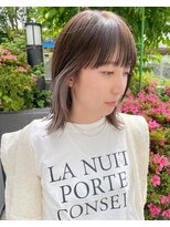 シレナバイアルティナ 辻堂店(sirena by artina)&nbsp;インナーカラー_グレーベージュ_イヤリングカラー_斜めバング1