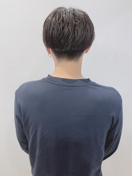 モリオフロムロンドン 松戸店(Morio from London) 【松戸 岩口】黒髪刈り上げハンサムショート