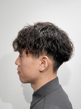 グランツ(Glanz) 波巻きスパイラルパーマ