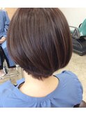 ショートボブ