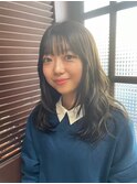 オリーブベージュ