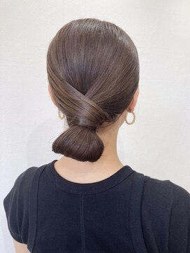 オンカン(onkan) タイトアレンジ/ヘアセット/ヘアアレンジ