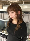 イエローブラウンカラー