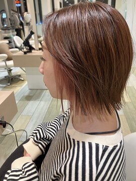 ヘアークラフト アニー 南郷18丁目店(HAIR CRAFT Annie) インナーカラーのボブ