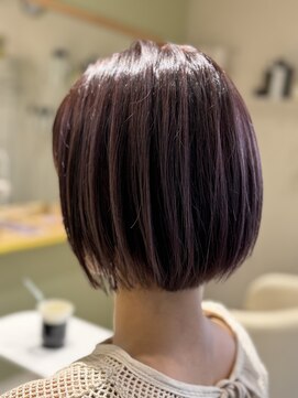 モチーフ(motif) 軽めまとまるボブ