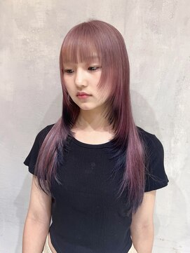 ソル ジングウマエ(SOL JINGUMAE) ［natsuki］ピンクベージュ×ブラック レイヤーカット