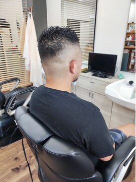 リルキャビン(Lilcabin) ソフトモヒカン＋スキンフェード