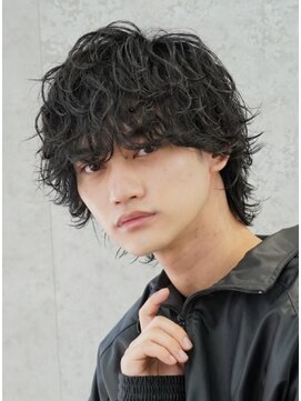 レタッチ バイ フィフス 天神大名(RETOUCH by fifth) 福岡天神ゆるめシャドウパーマメンズマッシュウルフカット緩め