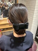 アフィナー(Afinar) 【横浜/横浜駅】タイトシニヨン×上品リボン