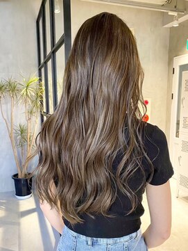 エリマバイフィフス 調布(elima by fifth) 調布ダブルカラーミディアムボブベージュアッシュブラウンカラー