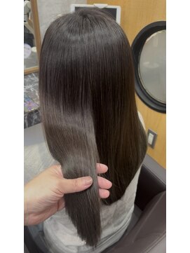 オリノ(olino) 暗めオリーブベージュ×髪質改善トリートメント