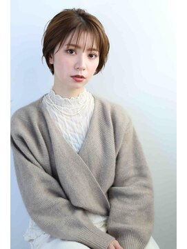 ムウ 難波(MOU) クールショートボブ前髪イメチェンピンクベージュ30代40代50代