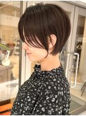 トップがペタンとしない美人ショート