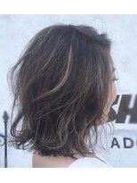 マッシュ アドベ 八戸ノ里(MASHU ADOBE) 切りっぱなしボブ 華奢ライン