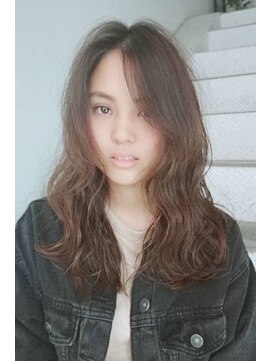 リアンバイアリュール(Lian by Allure) 《Lian by Allure》 ラフウェーブ