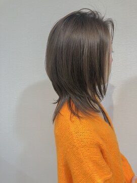 コマド(Comado) 伸ばしかけのボブルフ