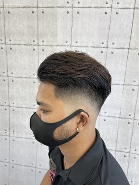 シリー(SILLY) スキンフェード