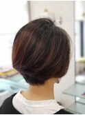 ショートボブ