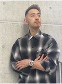 バーバースタイル/アップバング/クロップ/スキンフェード