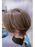 西梅田/ボブ/グレーベージュ/白髪ぼかし【Attirer飯田裕之】