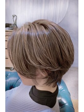ヘアサロン アティリー(Hair Salon Attirer) 西梅田/ボブ/グレーベージュ/白髪ぼかし【Attirer飯田裕之】