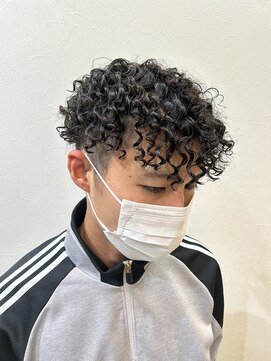 ヘアーグランデシーク(Hair Grande Seeek) 激束残しスパイラルパーマ