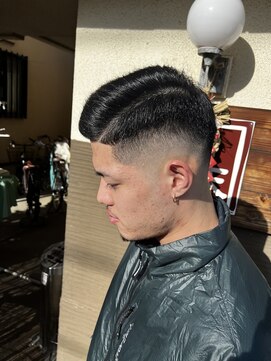 ダンブライズバーバー(DAN BRISE) パートスタイル