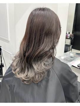 アライブ キチジョウジ(ALIVE Kichijoji) 【ALIVE吉祥寺】シルバーグレーグラデーションカラー