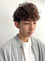 セプト 博多(SEPT.)&nbsp;ツーブロック　抜け感　ベージュ　マッシュ　ツイスパ　モテ髪