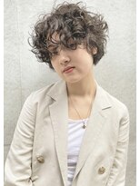 ナループロアツム(Nalu pu loa Tsum)&nbsp;ショートマッシュパーマ/外国人のくせ毛風パーマ