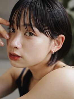 スクーン(skoon)の写真/トレンドの顔周りカットもお任せ◎有名店で実績のあるハイキャリアのstylistが期待以上の仕上がりを叶える*