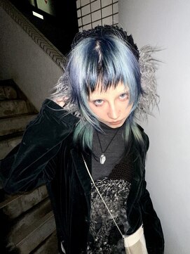 オーン(OOn) ブルーデザイン