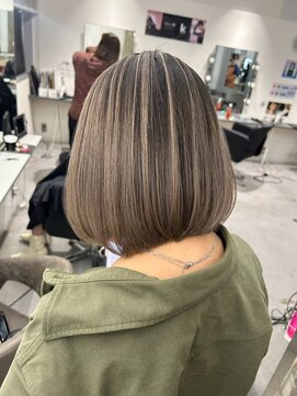 キング 心斎橋店(K!ng) 縮毛矯正髪質改善レイヤーカットトリートメント心斎橋美容室