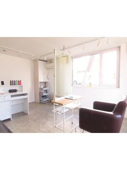 【30代以降の大人女性向け/当日予約◎】1席のみの完全プライベート空間で癒しのsalon timeを。