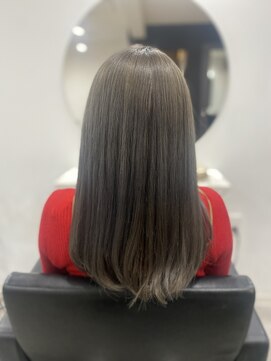 グレージュカラー