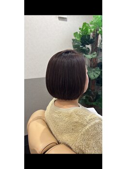 モアプラスビューティーサロン(MORE+ beauty salon)の写真/女性スタイリスト2名で半個室の落ち着いた雰囲気♪