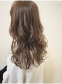 大人可愛いゆるふわロンググレージュ/フレンチガーリー