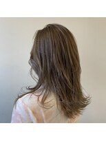 アンドロール(&ROLL)&nbsp;レイヤースタイル×グレージュ