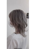 ティロワール(tiroir)&nbsp;ホワイトカラー+ハイレイヤーウルフ