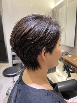 シェル 国分寺(shell) ハンサムショート/白髪ぼかしハイライト/グレージュカラー